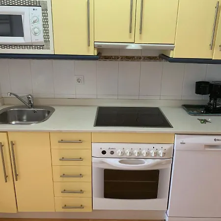 Service Lazaro- Aguamarina 58 * Кальпе